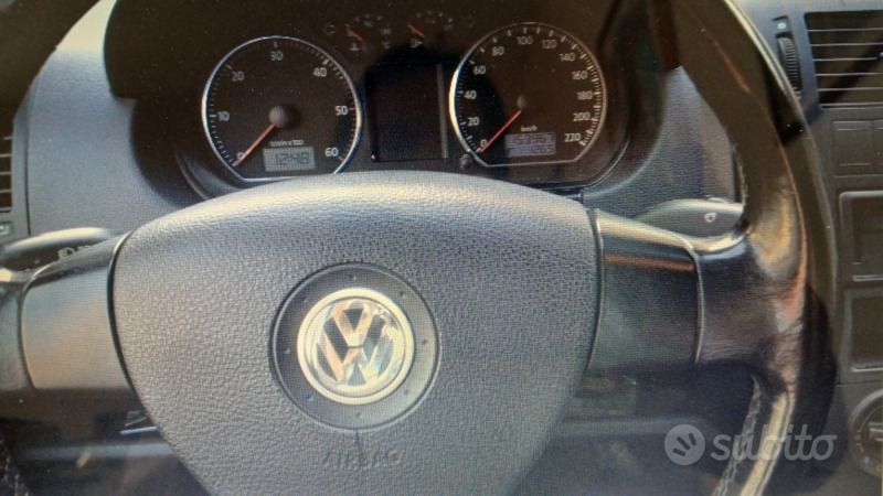 Usata VW Polo 101 CV (74 kW) 2007 Grigio Utilitaria