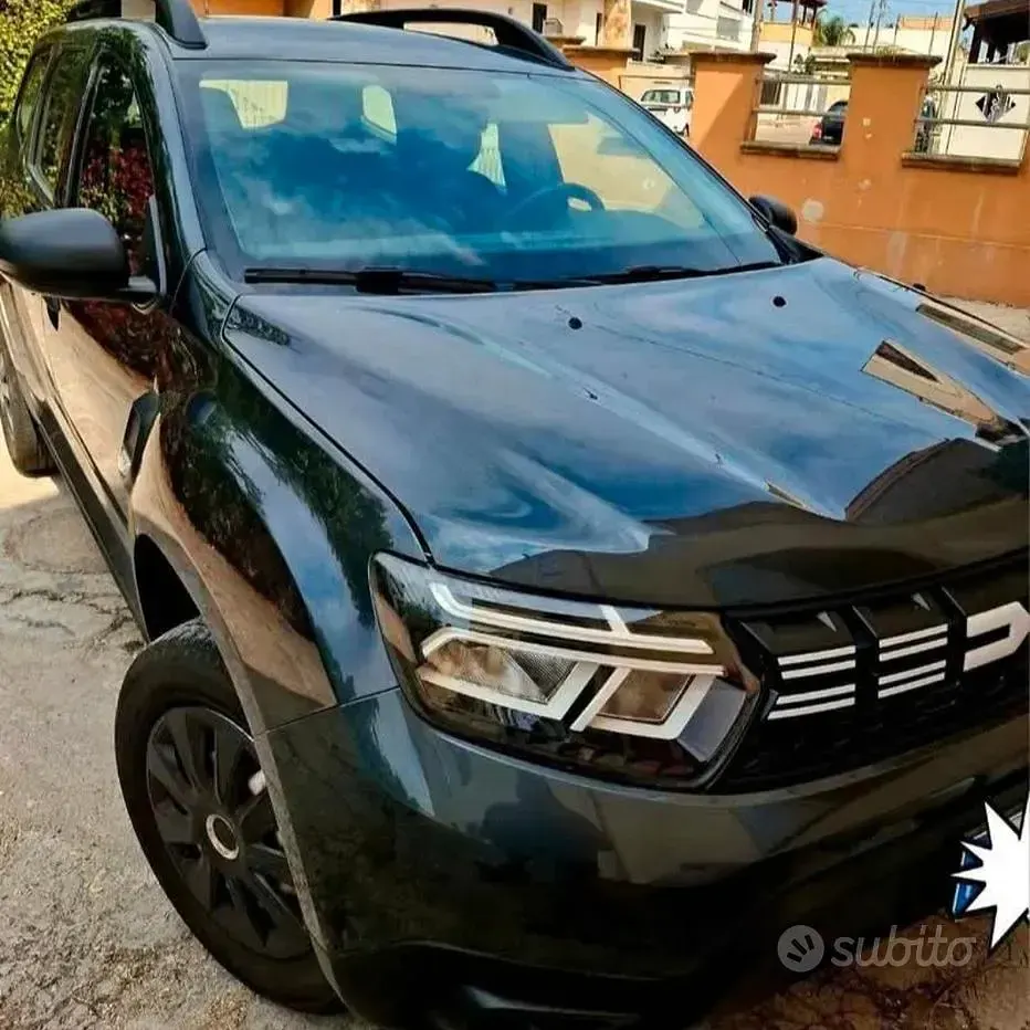 Usata Dacia Duster 101 CV (74 kW) 2023 Grigio SUV