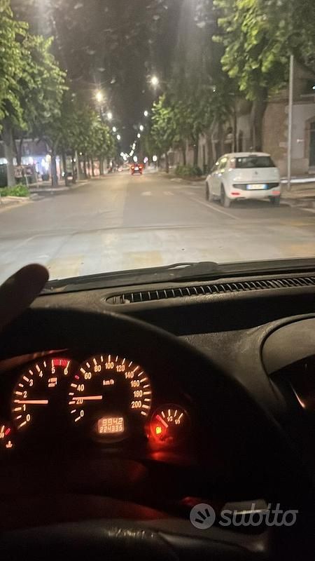 Usata Opel Corsa 2003 Grigio Berlina