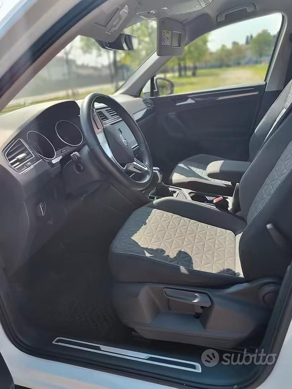 Usata VW Tiguan Life 150 CV (110 kW) 2022 Bianco SUV