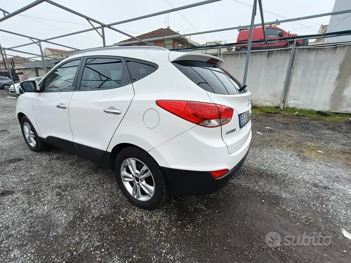 Usata Hyundai ix35 Classic 115 CV (84 kW) 2013 Bianco SUV