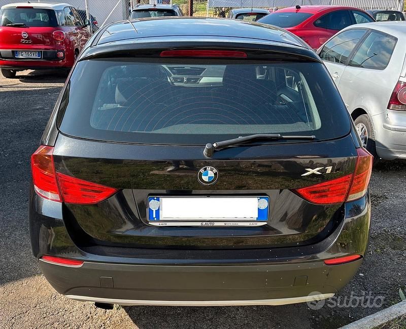 Usata BMW X1 143 CV (105 kW) 2010 Nero SUV