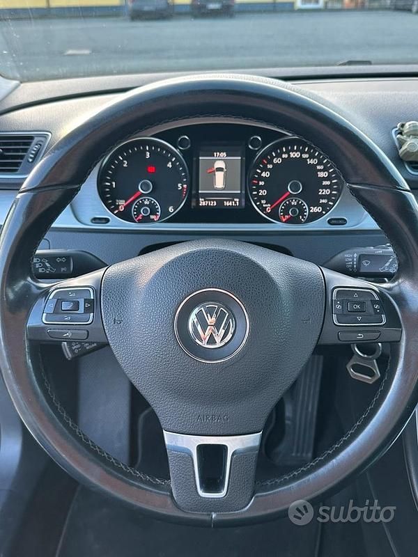 Usata VW Passat Highline 110 CV (80 kW) 2013 Grigio Station wagon