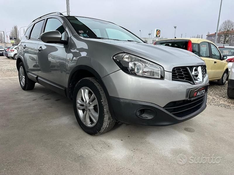 Usata Nissan Qashqai +2 Tekna 110 CV (80 kW) 2013 Grigio SUV