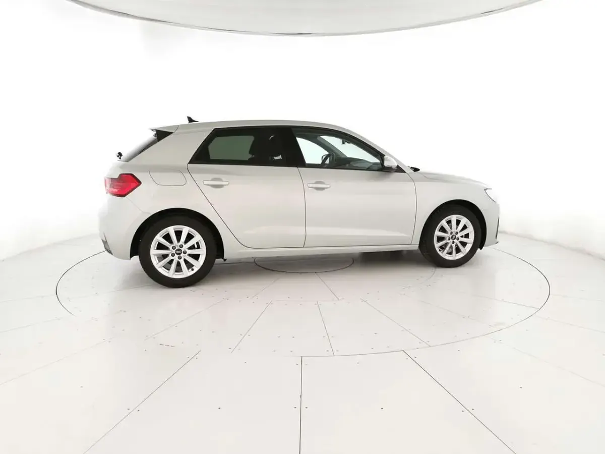 Usata Audi A1 Sportback 95 CV (69 kW) 2025 Bianco Utilitaria