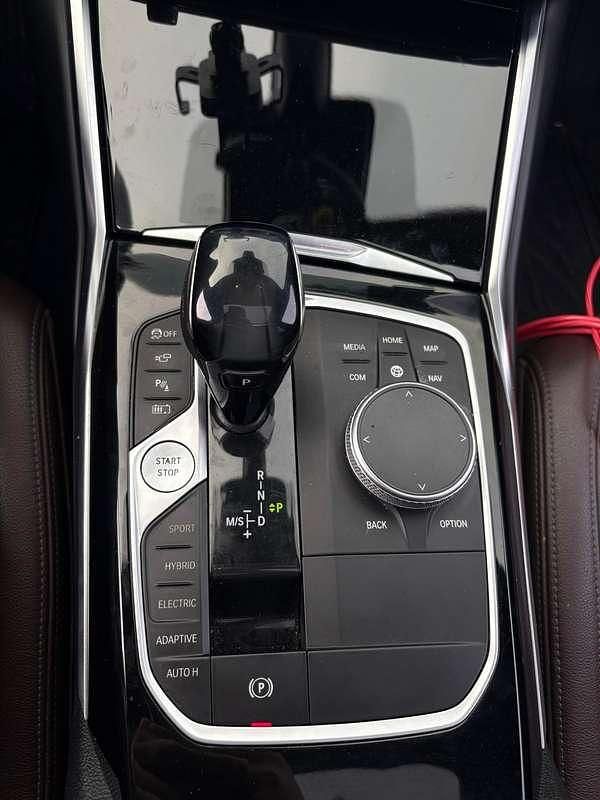 Usata BMW 330e Advantage 292 CV (214 kW) 2020 Berlina