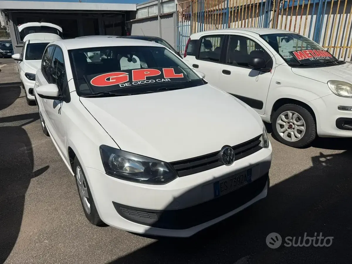 Usata VW Polo Comfortline 82 CV (60 kW) 2012 Bianco Utilitaria