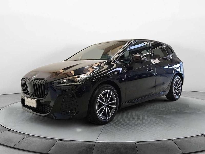 Nero Usata 2024 BMW 218 Active Tourer M Sport Monovolume | 30.900 € (Ottimo prezzo) - Immagine 1/4