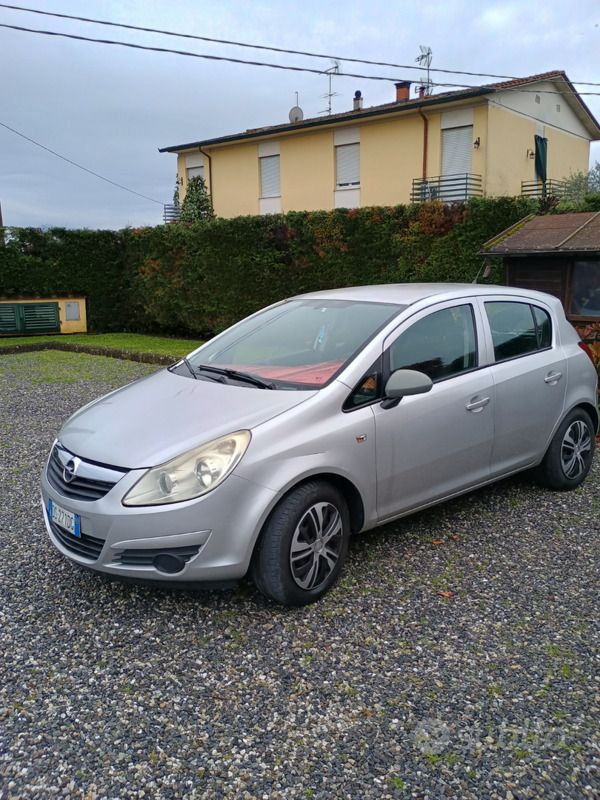Usata Opel Corsa 75 CV (55 kW) 2008 Grigio Utilitaria