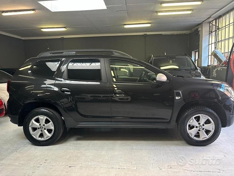 Usata Dacia Duster Prestige 115 CV (84 kW) 2019 Grigio SUV