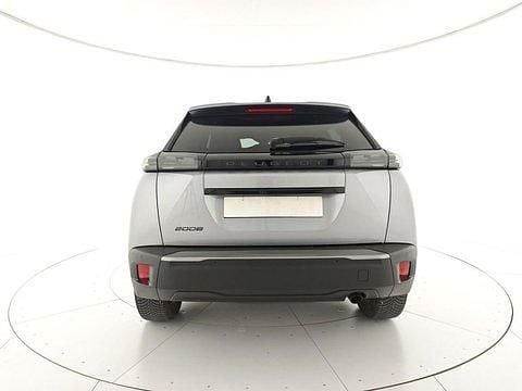 Usata Peugeot 2008 Allure 102 CV (75 kW) 2024 Argento SUV
