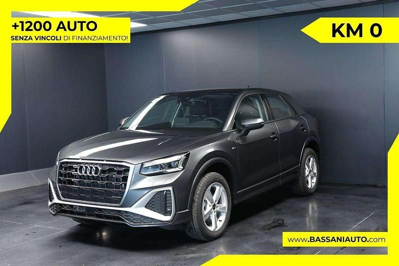 Nuova Audi Q2 S-Line 150 CV (110 kW) 2025 Grigio SUV