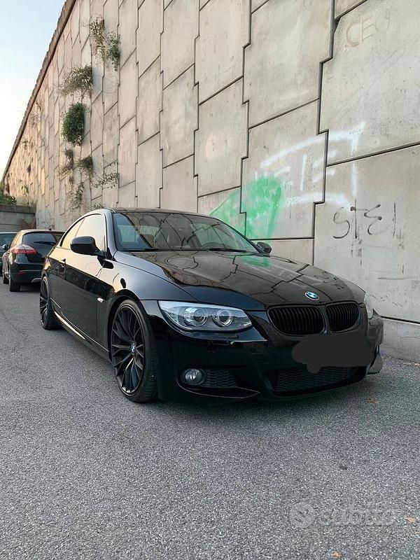 Usata BMW 320 M Performance 200 CV (147 kW) 2011 Nero Coupé