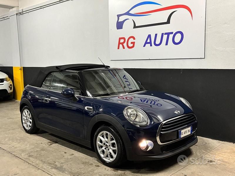Usata Mini Cooper Cabriolet 135 CV (99 kW) 2016 Blu Cabrio