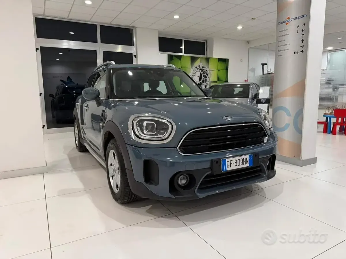 Usata Mini One D Countryman Business 116 CV (85 kW) 2021 Verde SUV