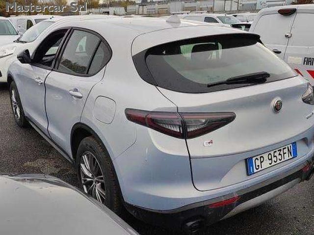 Usata Alfa Romeo Stelvio Super 210 CV (154 kW) 2023 Argento SUV