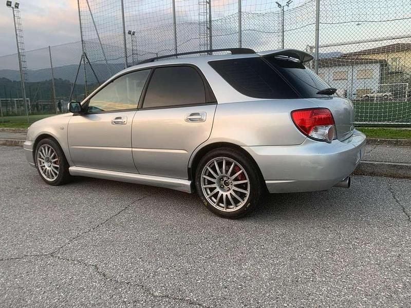 Usata Subaru Impreza 224 CV (164 kW) 2005 Grigio Station wagon