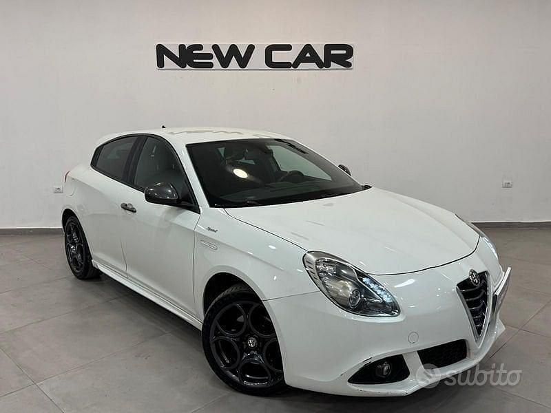 Usata Alfa Romeo Giulietta Sprint 150 CV (110 kW) 2014 Bianco Utilitaria