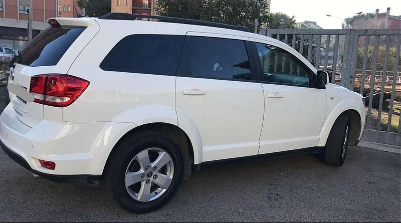 Usata Fiat Freemont 140 CV (102 kW) 2012 Bianco SUV