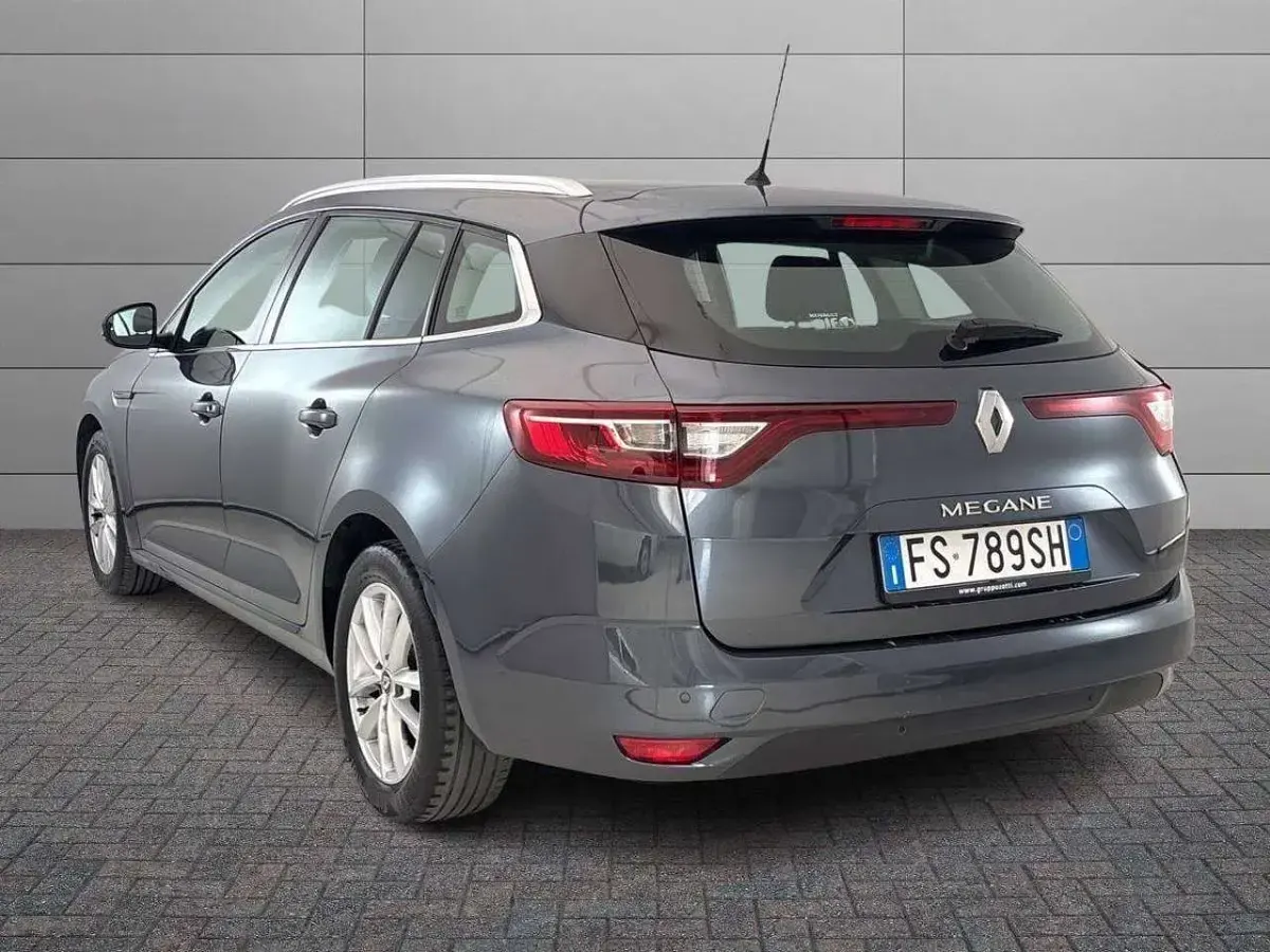 Usata Renault Mégane GrandTour Business 110 CV (80 kW) 2018 Grigio Station wagon