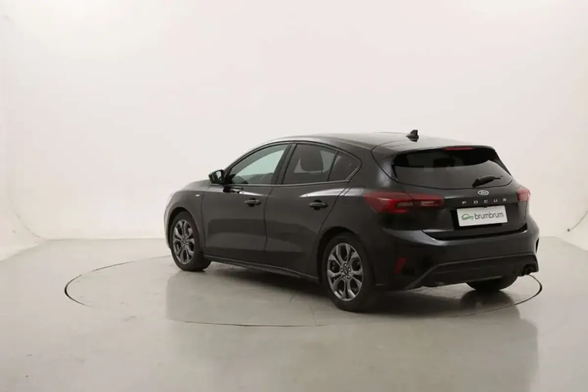 Usata Ford Focus ST-Line 155 CV (114 kW) 2025 Nero Berlina
