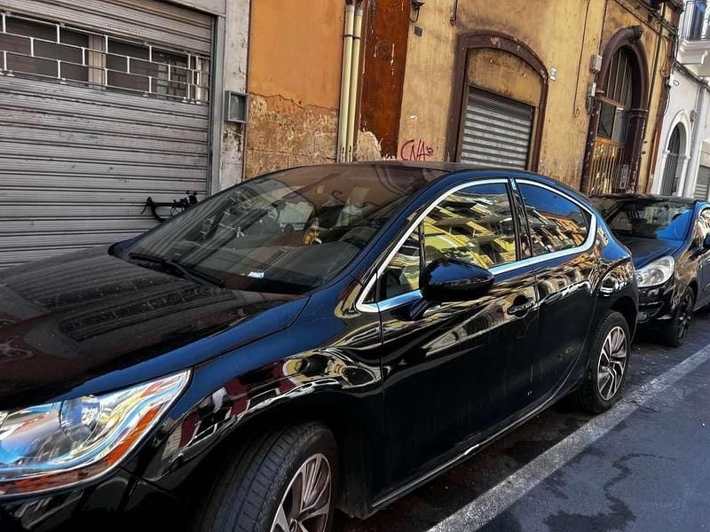 Usata Citroën DS4 114 CV (83 kW) 2013 Nero Utilitaria