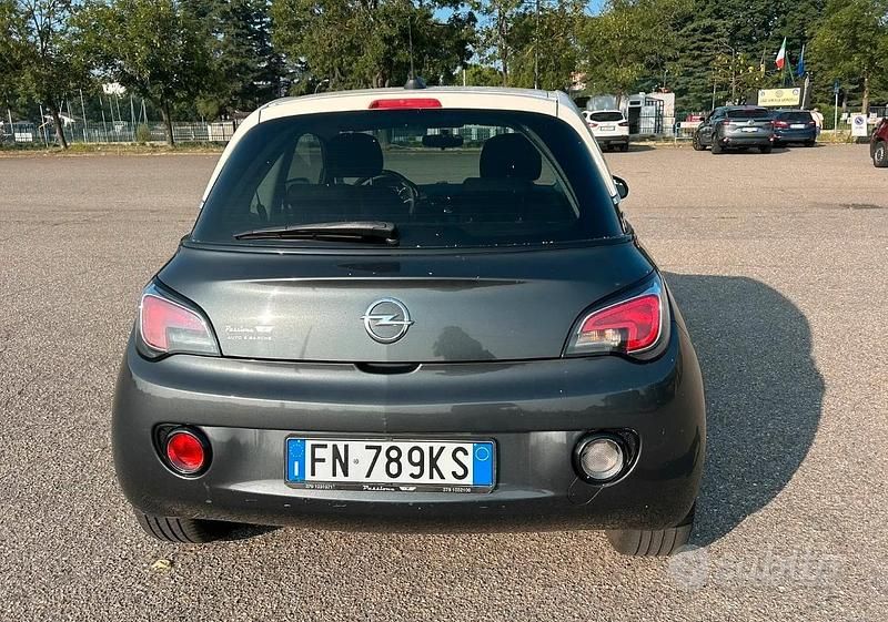 Usata Opel Adam 87 CV (63 kW) 2018 Nero Utilitaria