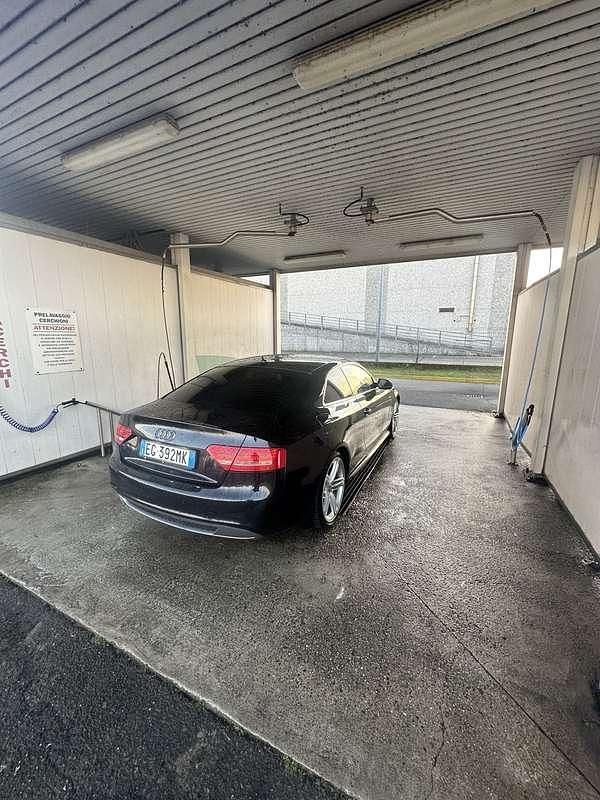 Usata Audi A5 Ambiente 170 CV (125 kW) 2011 Coupé