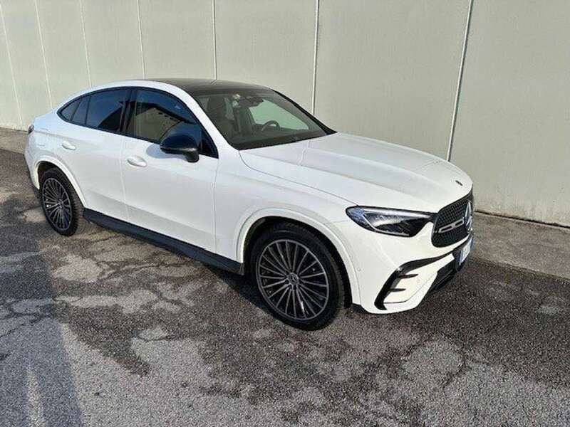 Usato 2023 Mercedes GLC220 2.0 El_Diesel 197 CV (75.000 €)