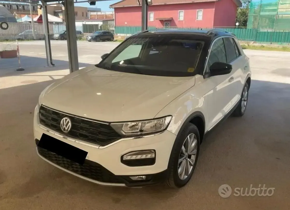 Usata VW T-Roc Style 150 CV (110 kW) 2019 Bianco SUV