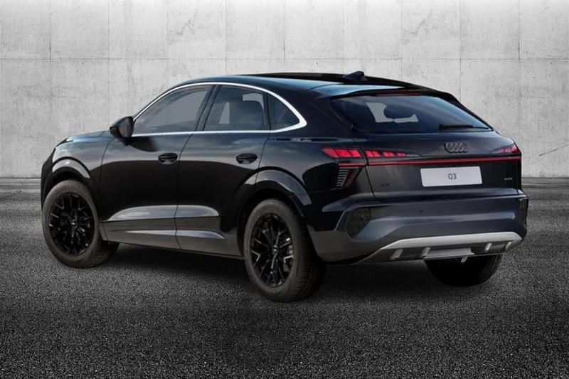 Nuova Audi Q3 Advanced 204 CV (150 kW) 2026 Nero SUV