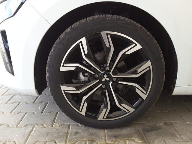 Nouvelle Mitsubishi Colt Intense 91 ch (66 kW) 2025 Blanc Berline