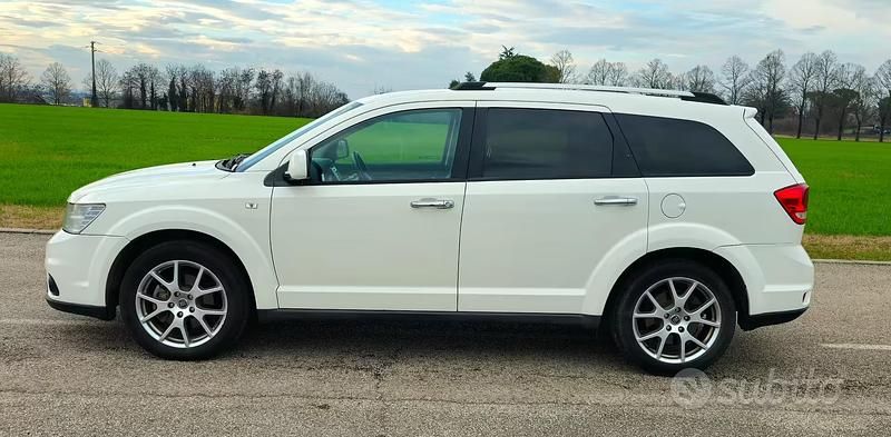 Usata Fiat Freemont 170 CV (125 kW) 2014 Bianco SUV