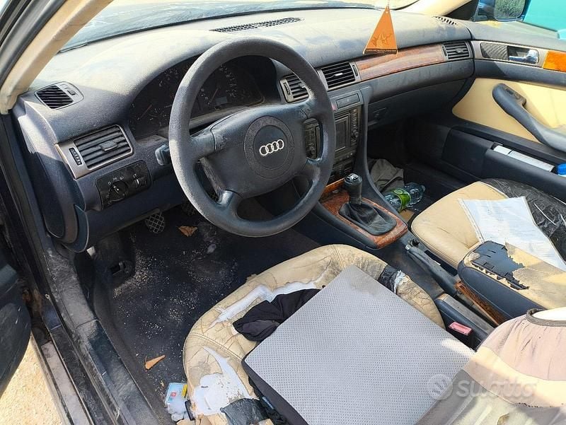 Usata Audi A6 2000 Blu Station wagon