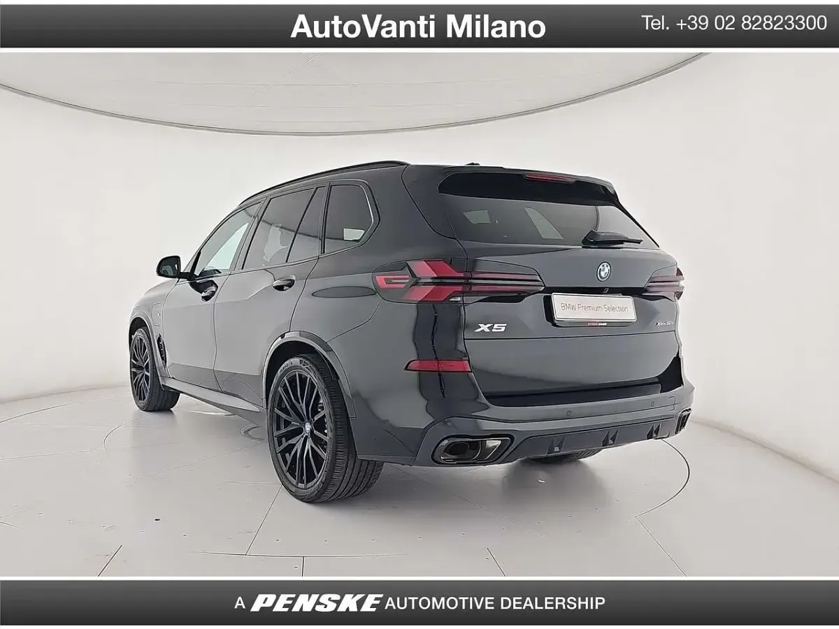 Usata BMW X5 M Sport 489 CV (359 kW) 2025 Nero SUV