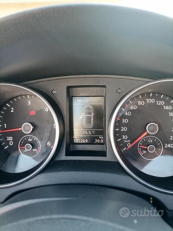 Usata VW Golf Cabriolet 105 CV (77 kW) 2012 Blu Cabrio