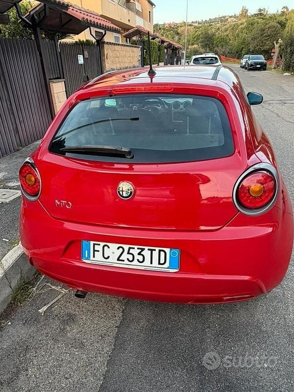 Usata Alfa Romeo MiTo 70 CV (51 kW) 2016 Rosso Utilitaria