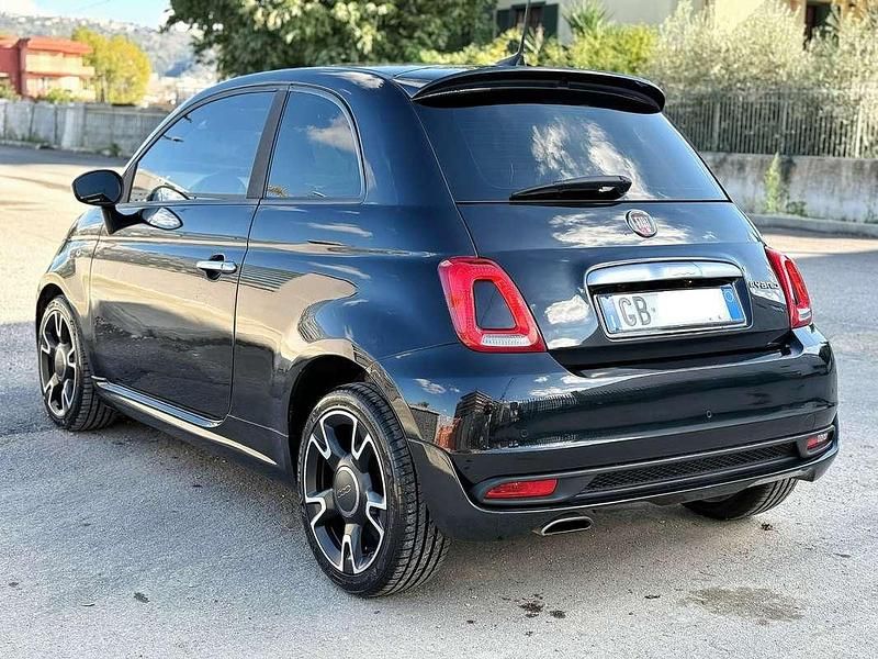 Usata Fiat 500 Dolcevita 70 CV (51 kW) 2020 Nero Utilitaria