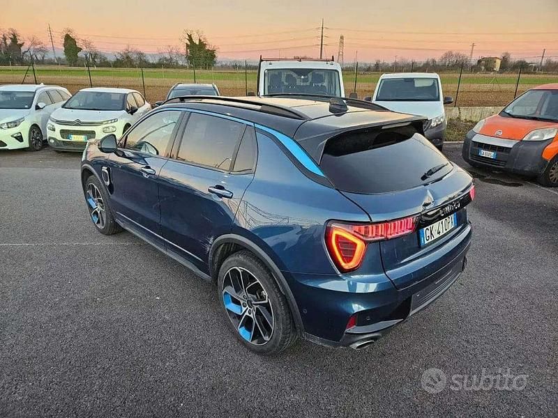 Usata Lynk & Co 01 179 CV (131 kW) 2022 Blu SUV