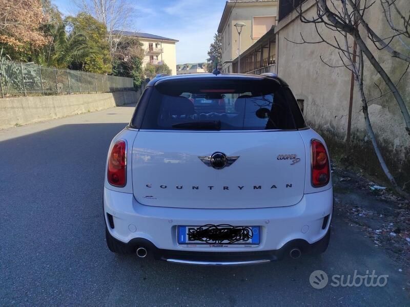 Usata Mini Countryman 111 CV (81 kW) 2013 Bianco SUV