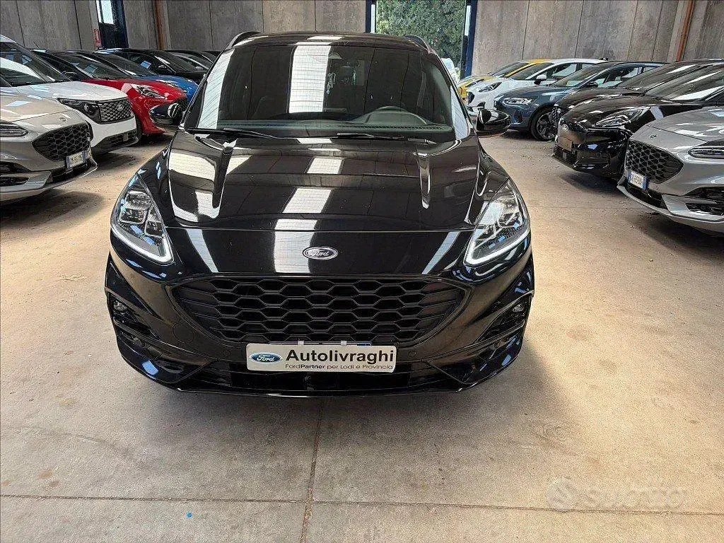 Usata Ford Kuga ST-Line X 190 CV (139 kW) 2023 Nero SUV