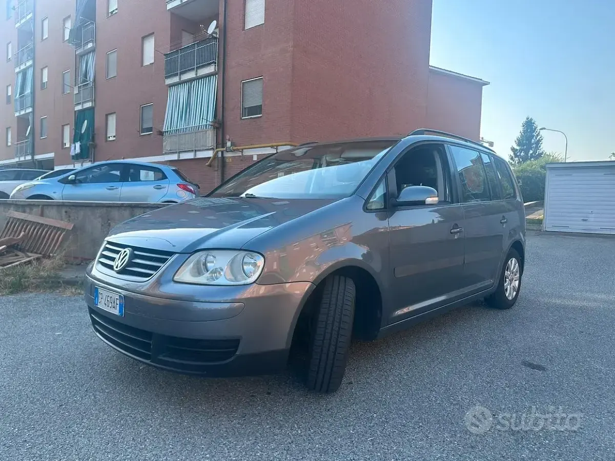 Usata VW Touran 115 CV (84 kW) 2004 Monovolume