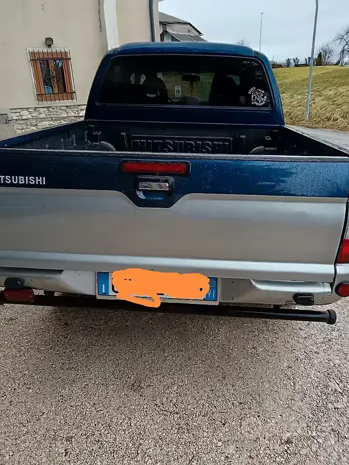 Usata Mitsubishi L200 87 CV (63 kW) 2003 Pick-up