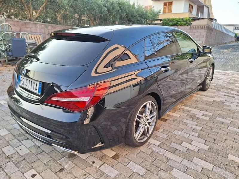 Usata Mercedes CLA200 Shooting Brake Night 136 CV (100 kW) 2018 Station wagon