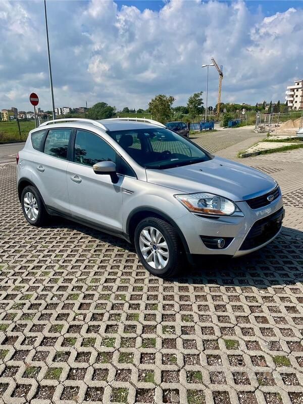 Usata Ford Kuga 163 CV (119 kW) 2011 SUV