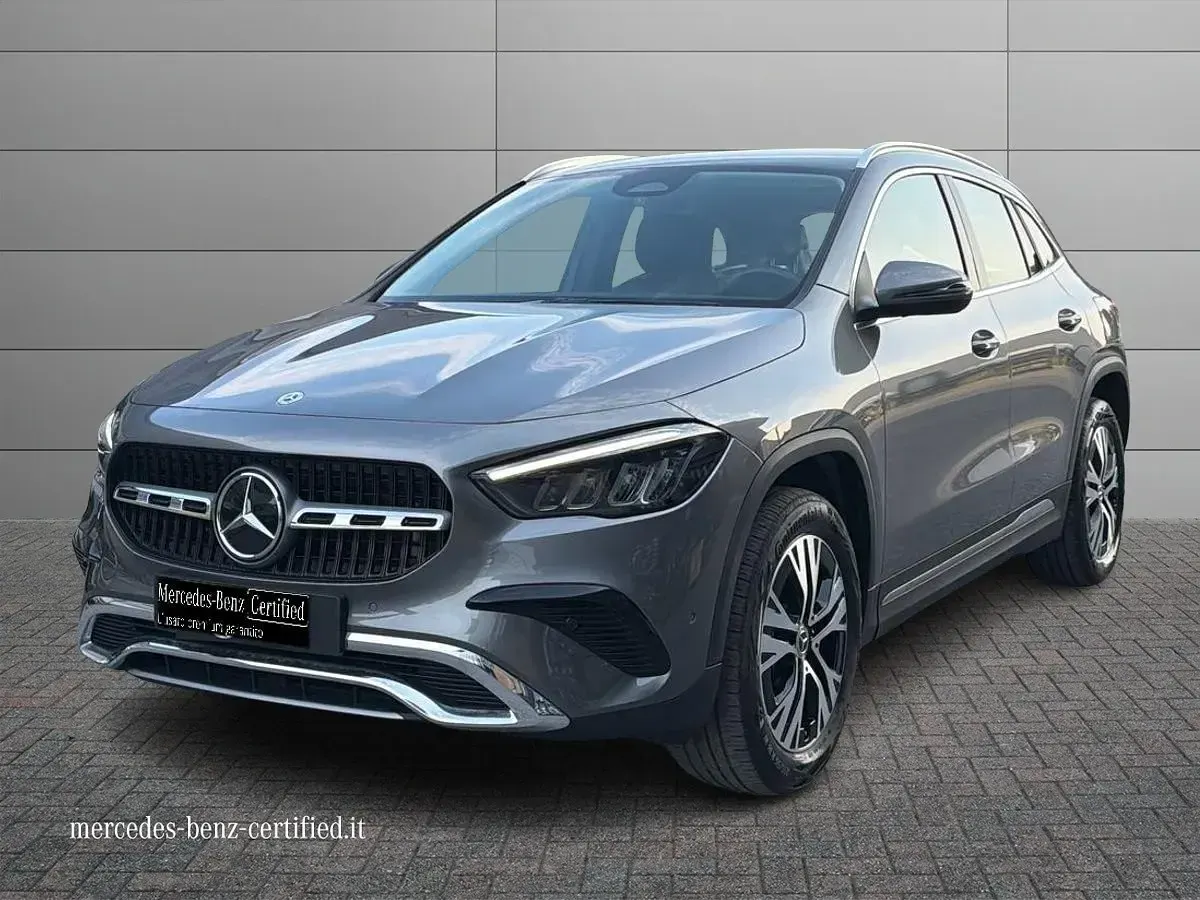 Usata Mercedes GLA180 Advanced 136 CV (100 kW) 2023 SUV