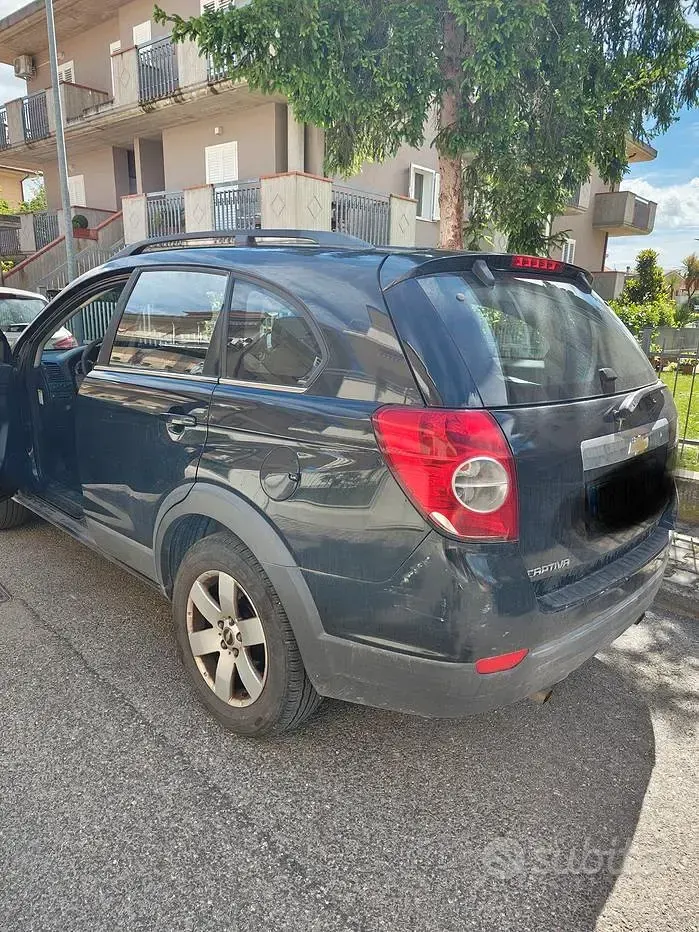 Usata Chevrolet Captiva 136 CV (100 kW) 2008 Nero SUV