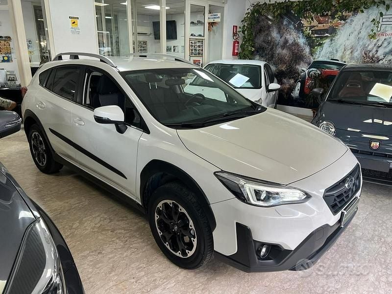 Usata Subaru XV Style 114 CV (83 kW) 2021 Bianco SUV