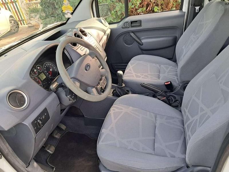 Usata Ford Tourneo Connect 110 CV (80 kW) 2011 Bianco Monovolume