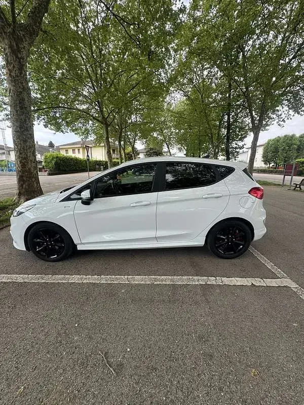 Usado Ford Fiesta ST-Line 101 HP (74 kW) 2019 Citadino
